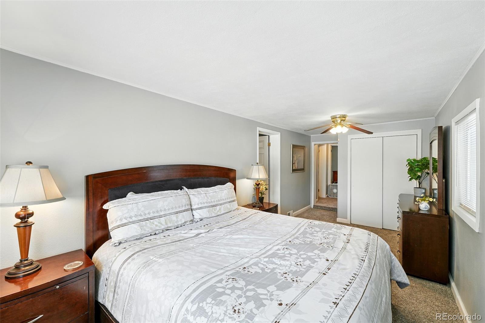 MLS Image #26 for 2461  niagara street,denver, Colorado