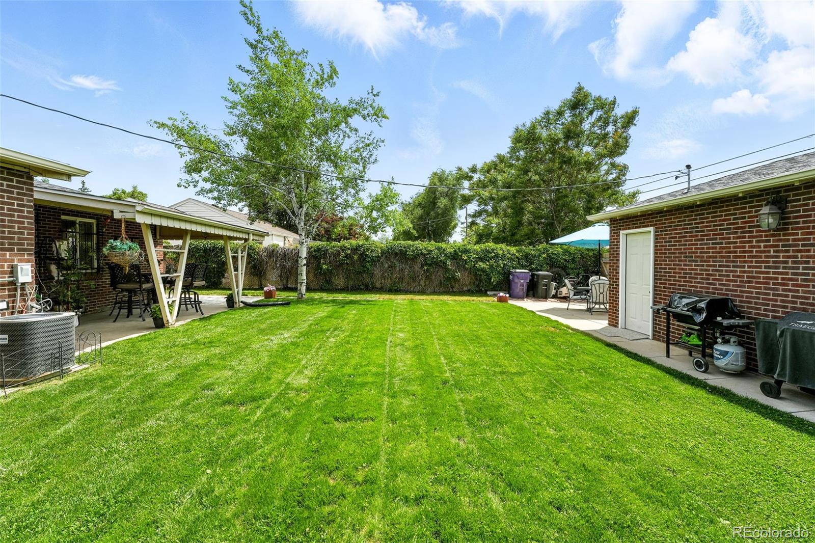 MLS Image #33 for 2461  niagara street,denver, Colorado