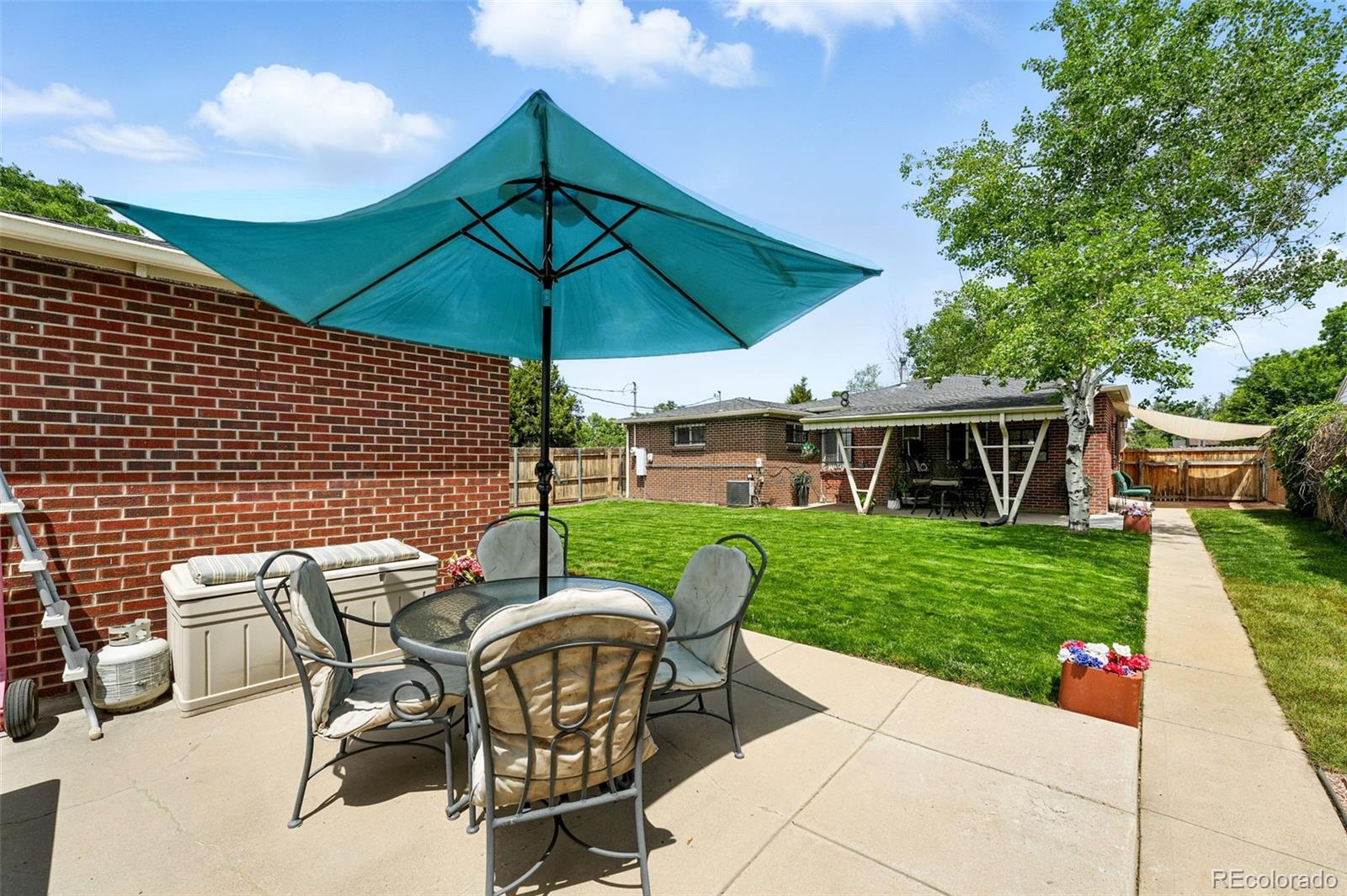 MLS Image #37 for 2461  niagara street,denver, Colorado