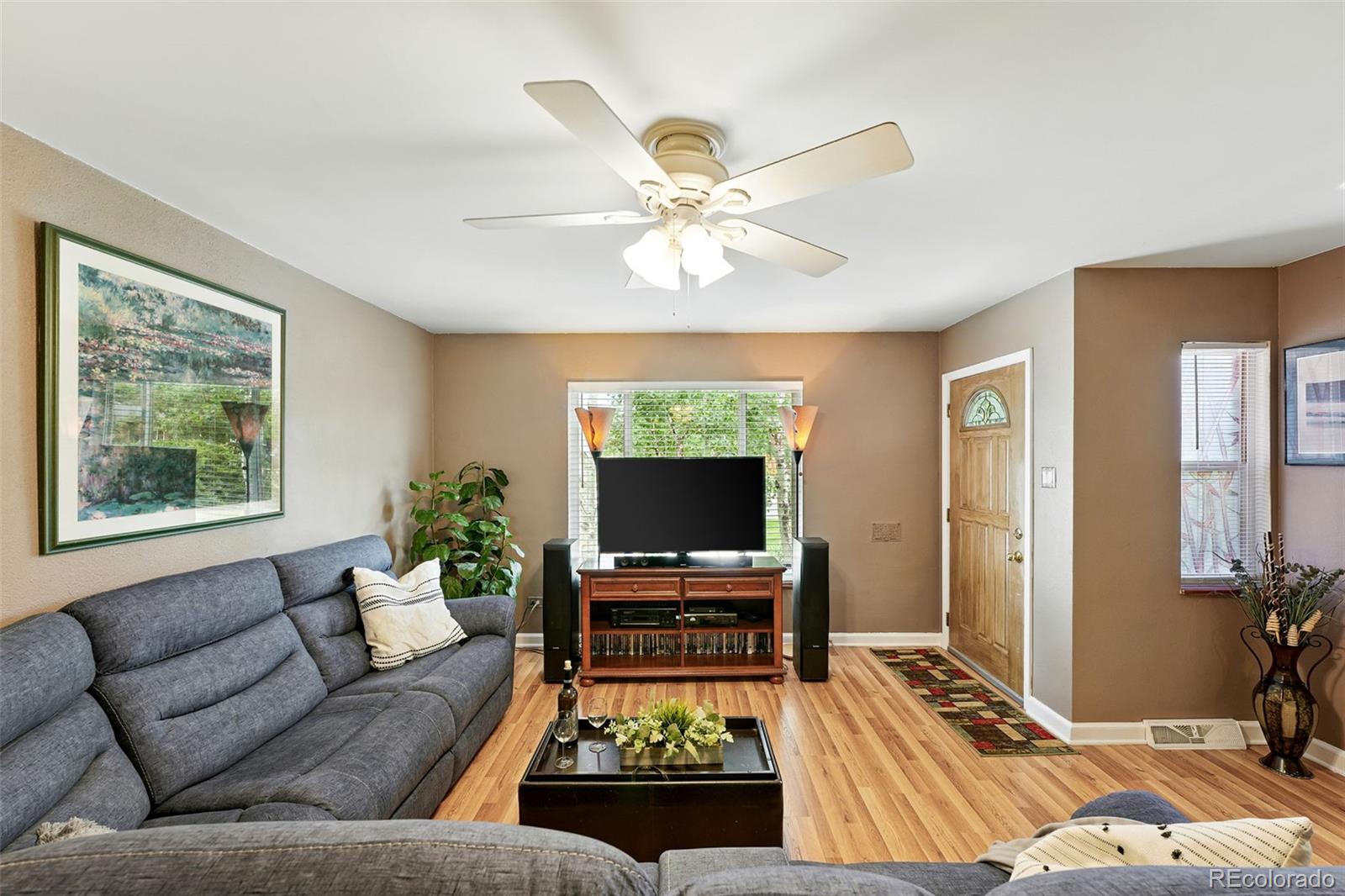 MLS Image #7 for 2461  niagara street,denver, Colorado