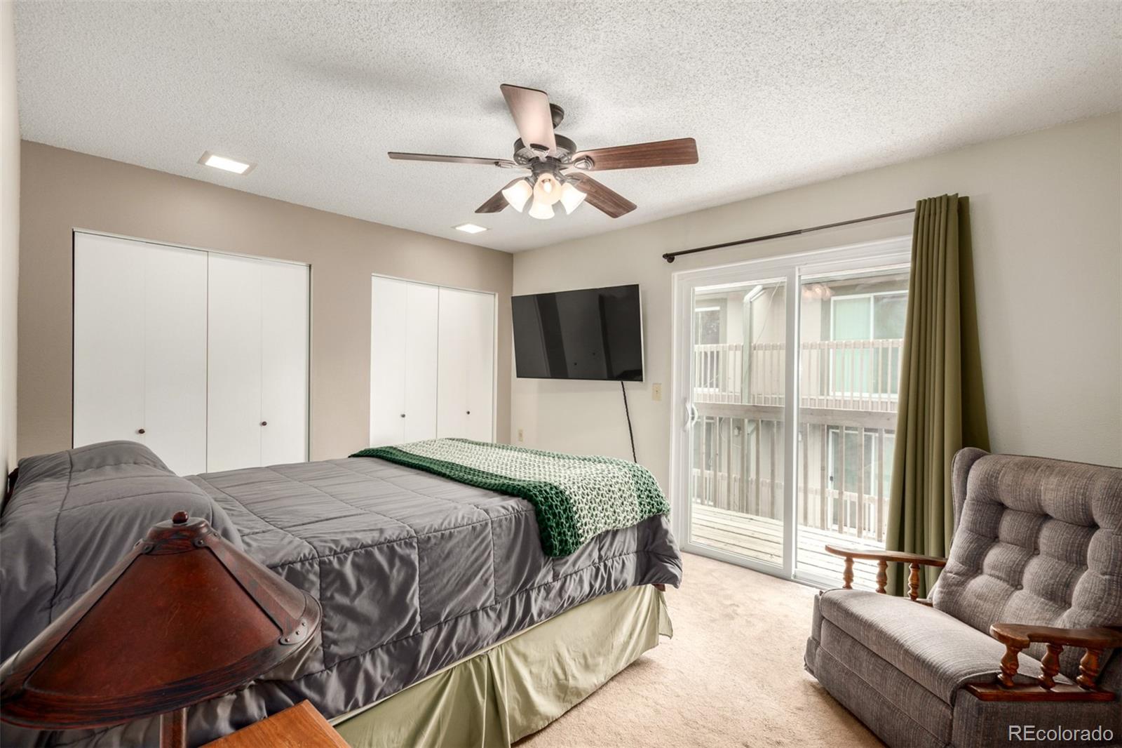 MLS Image #23 for 902 s yukon street,lakewood, Colorado