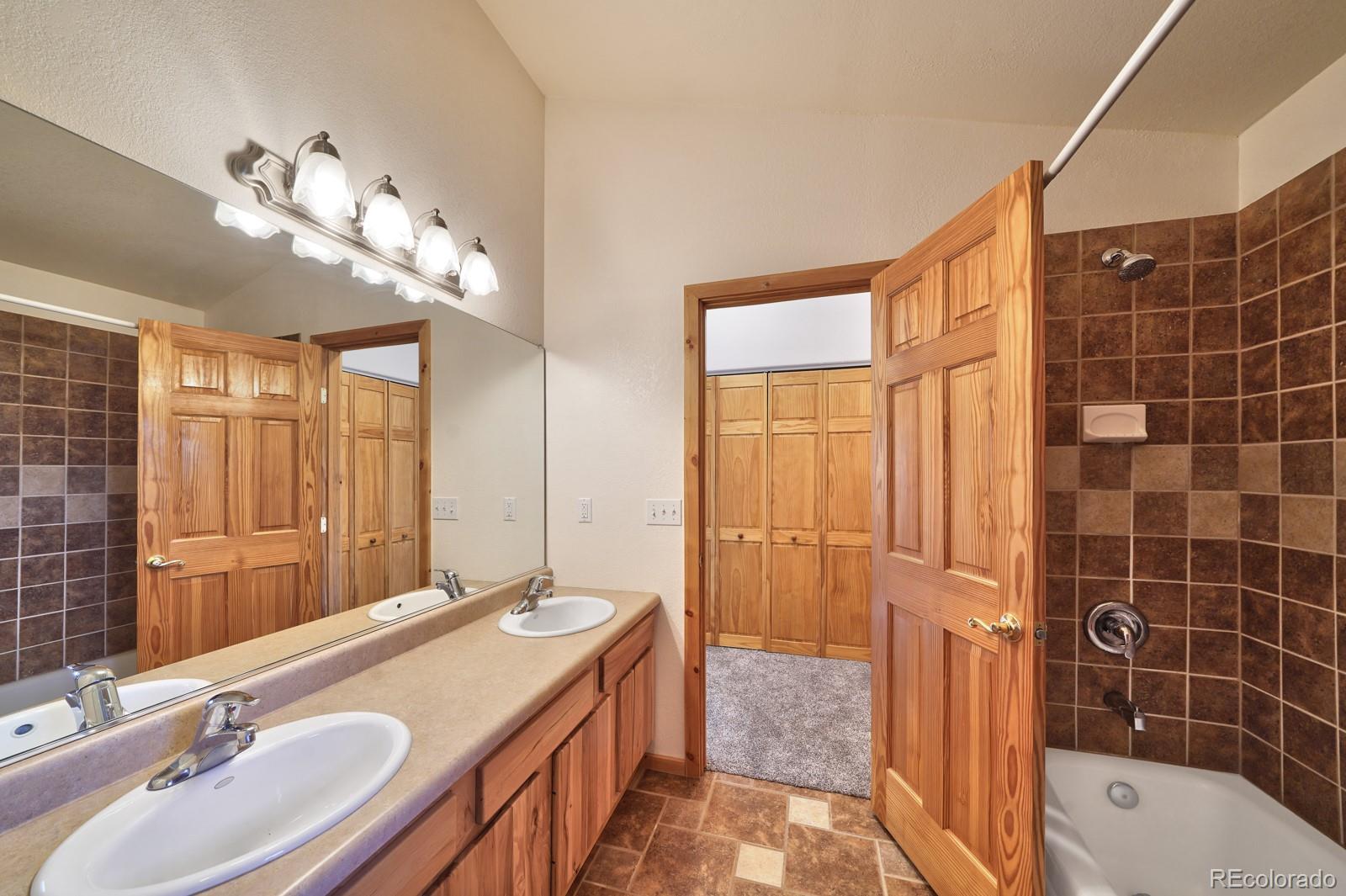 MLS Image #22 for 270  river run drive,antonito, Colorado