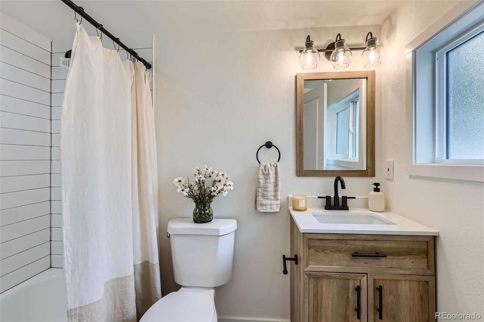 MLS Image #21 for 5147  saint paul street,denver, Colorado
