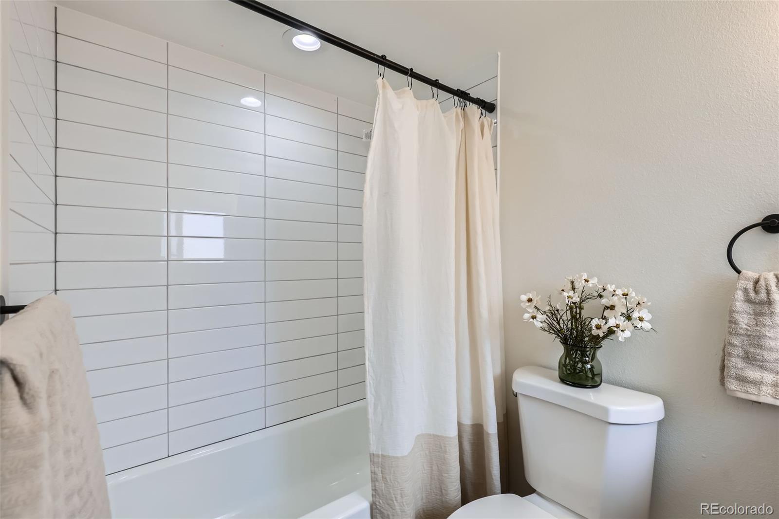 MLS Image #22 for 5147  saint paul street,denver, Colorado