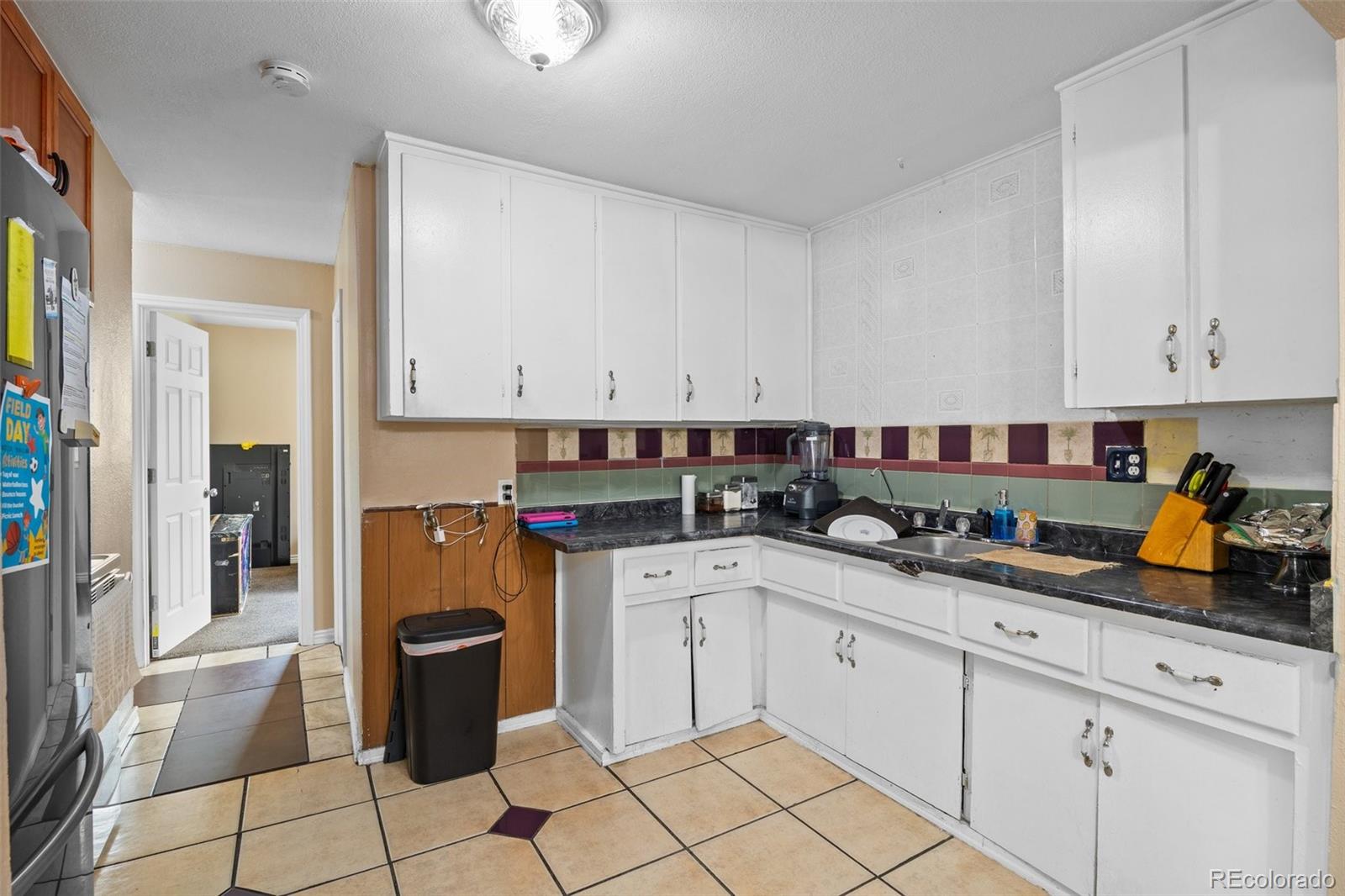 MLS Image #6 for 11192 e 7th avenue,aurora, Colorado