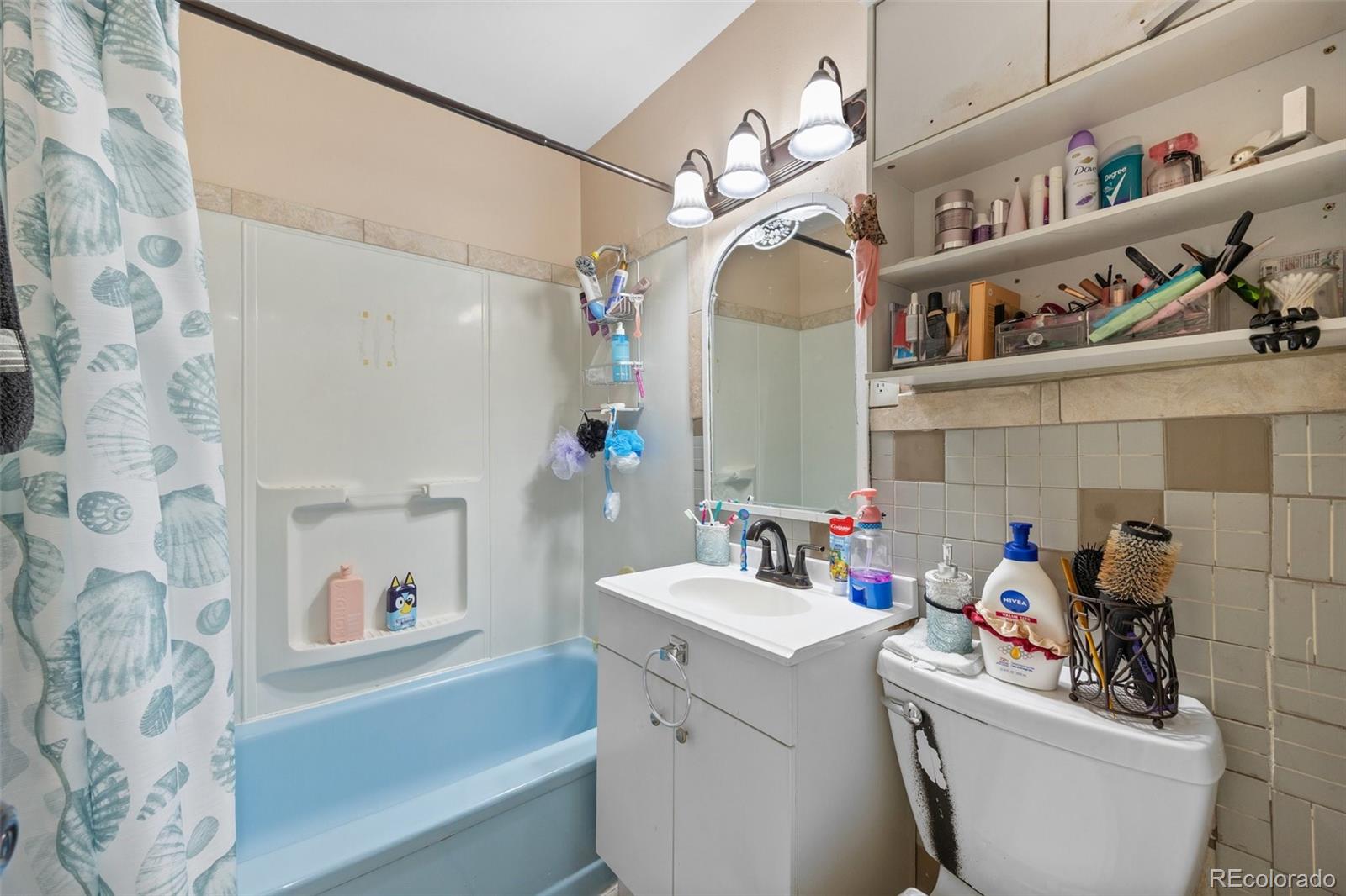 MLS Image #9 for 11192 e 7th avenue,aurora, Colorado