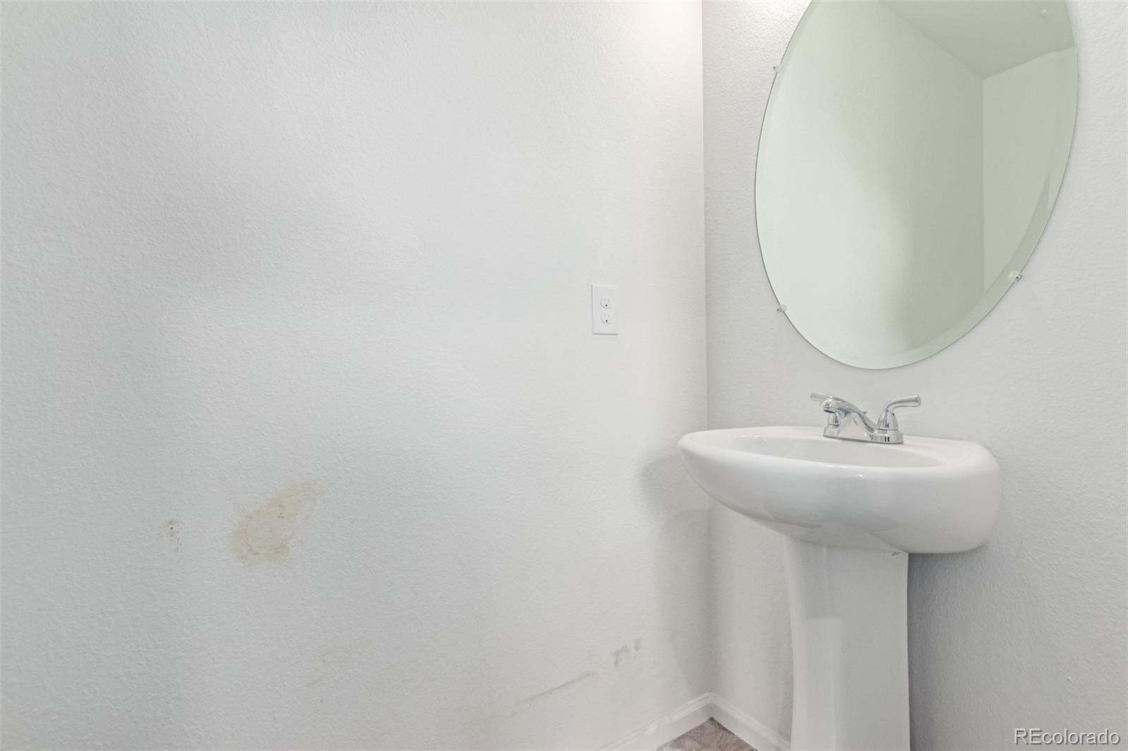 MLS Image #15 for 10580  waco street,commerce city, Colorado