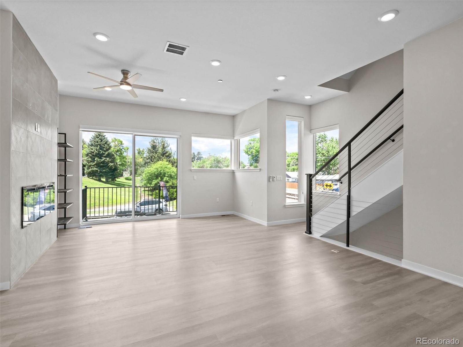 MLS Image #12 for 7066 w 13th avenue,lakewood, Colorado