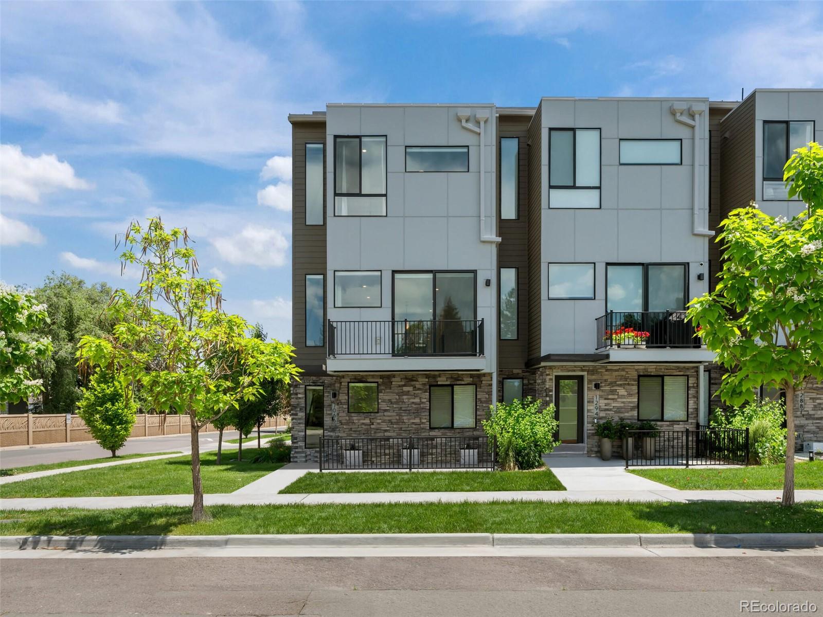 MLS Image #37 for 7066 w 13th avenue,lakewood, Colorado