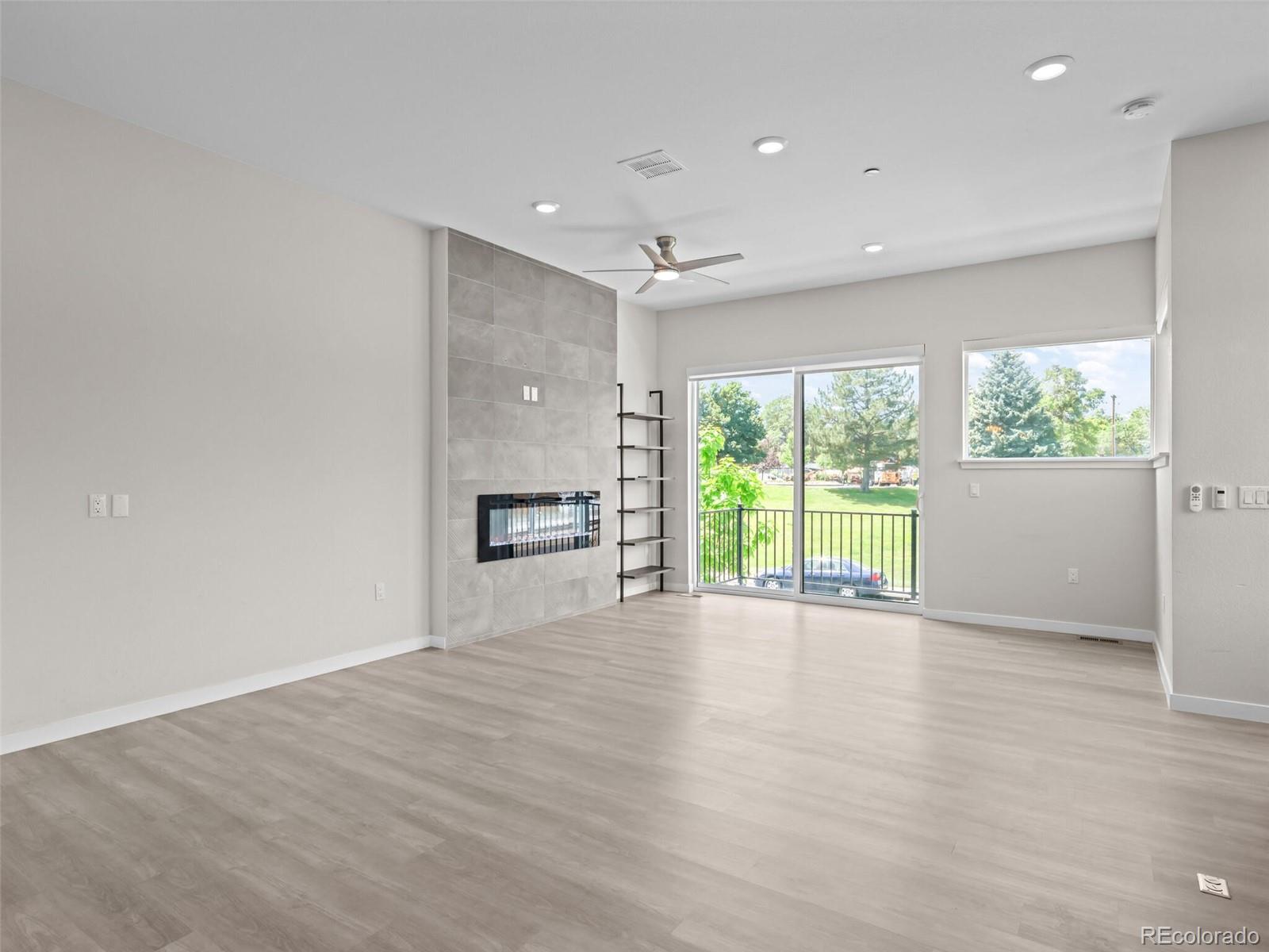 MLS Image #5 for 7066 w 13th avenue,lakewood, Colorado