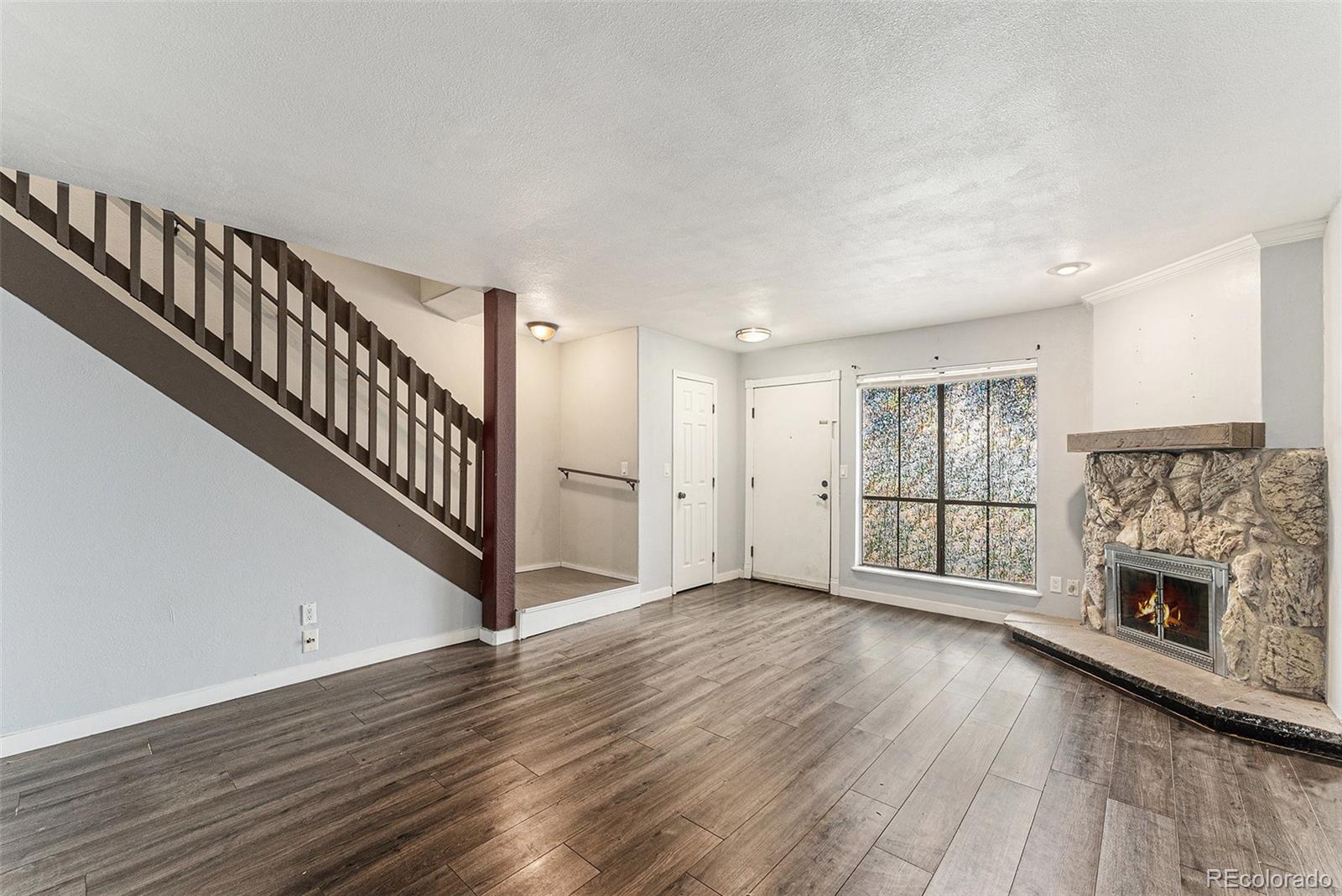 MLS Image #12 for 3550 s harlan street,denver, Colorado