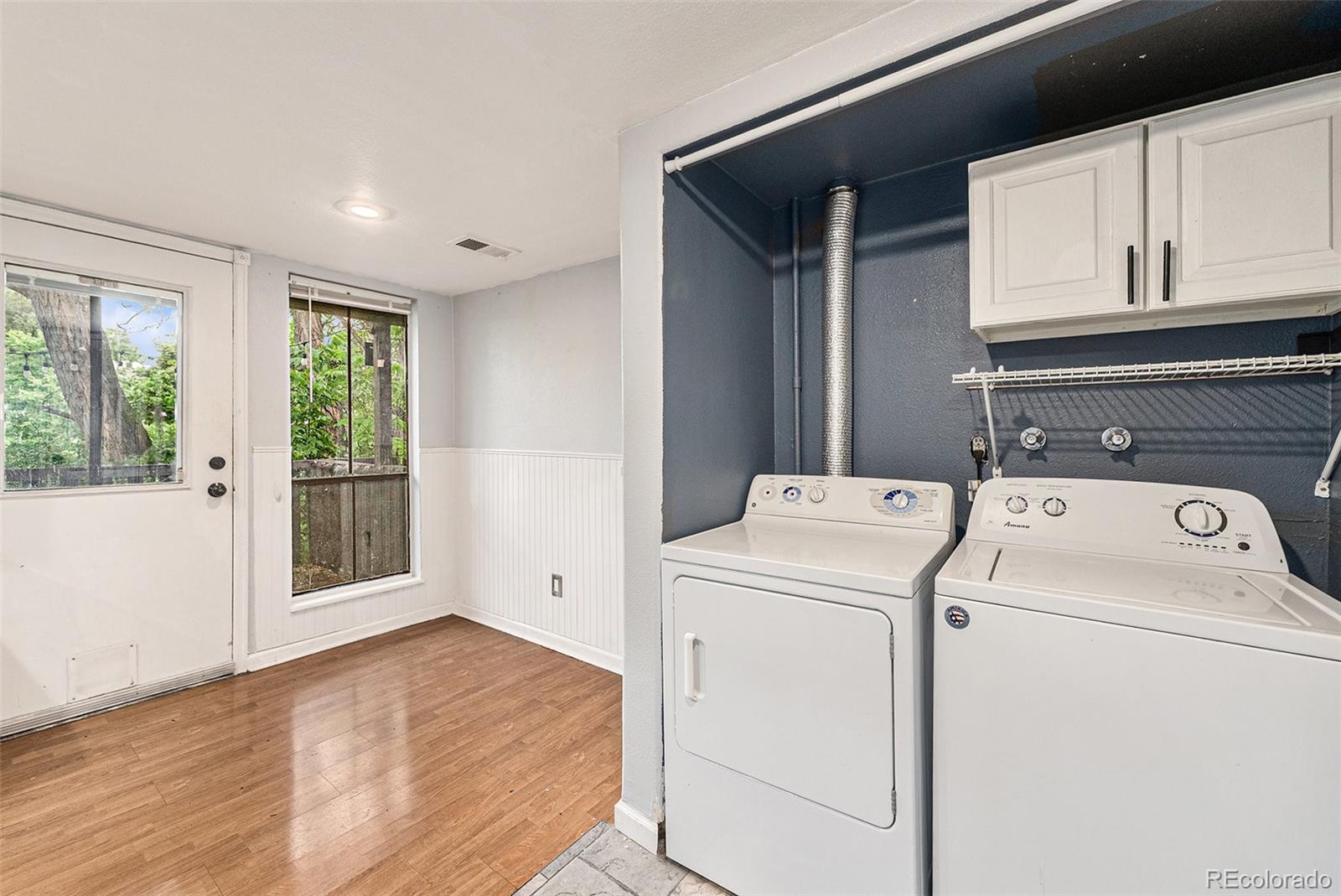 MLS Image #15 for 3550 s harlan street,denver, Colorado