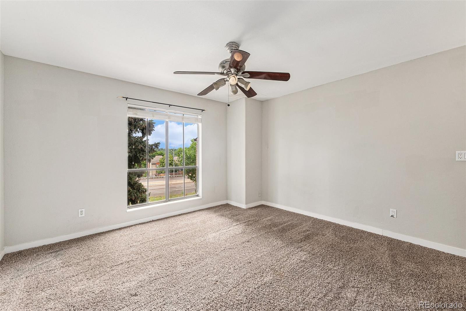 MLS Image #16 for 3550 s harlan street,denver, Colorado