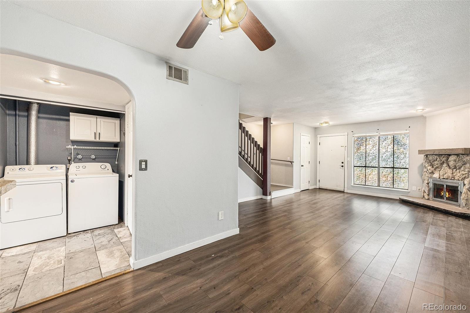 MLS Image #18 for 3550 s harlan street,denver, Colorado