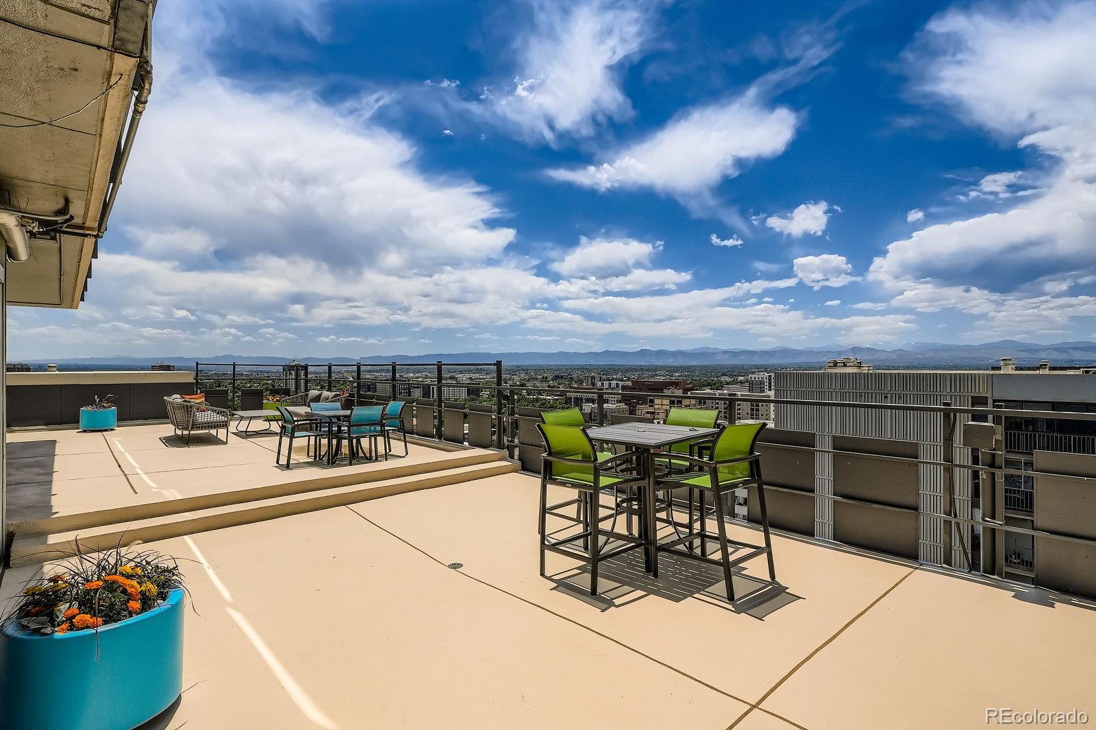 MLS Image #11 for 790 n washington street,denver, Colorado