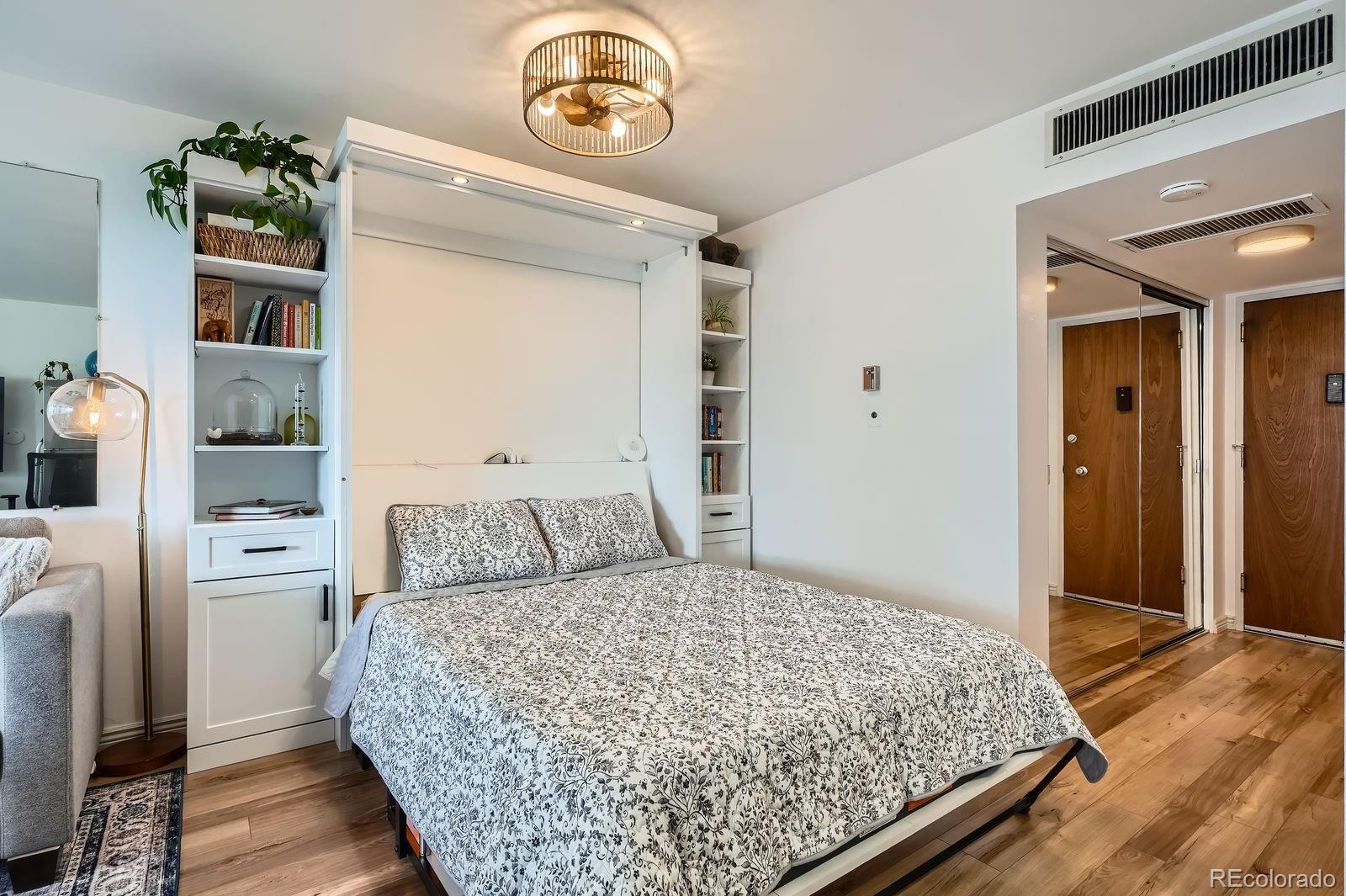 MLS Image #4 for 790 n washington street,denver, Colorado