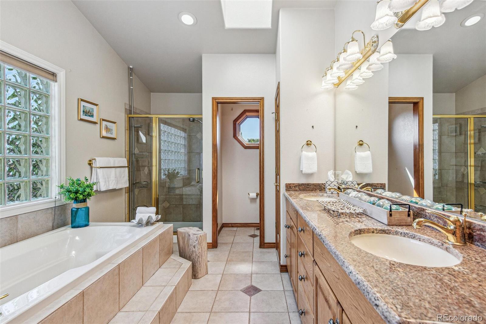 MLS Image #14 for 942  xenon court,golden, Colorado