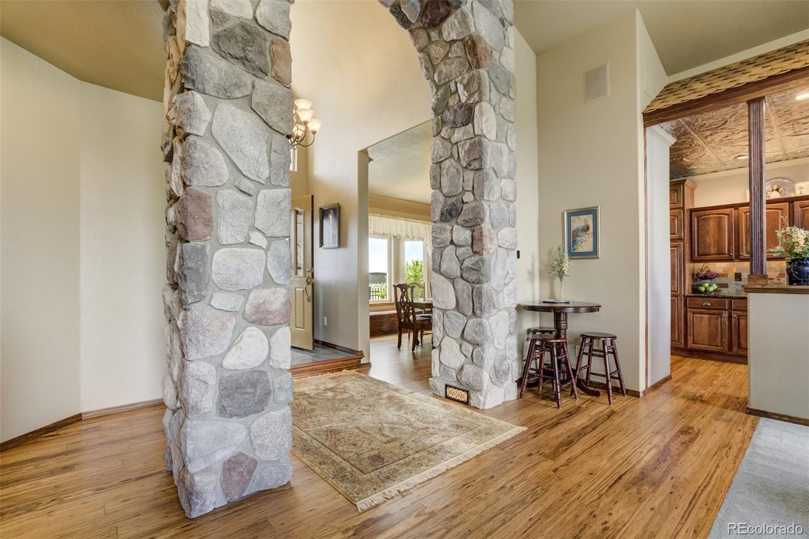 MLS Image #12 for 4170  plateau drive,colorado springs, Colorado