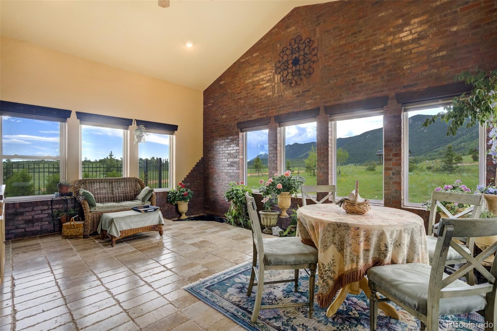 MLS Image #17 for 4170  plateau drive,colorado springs, Colorado