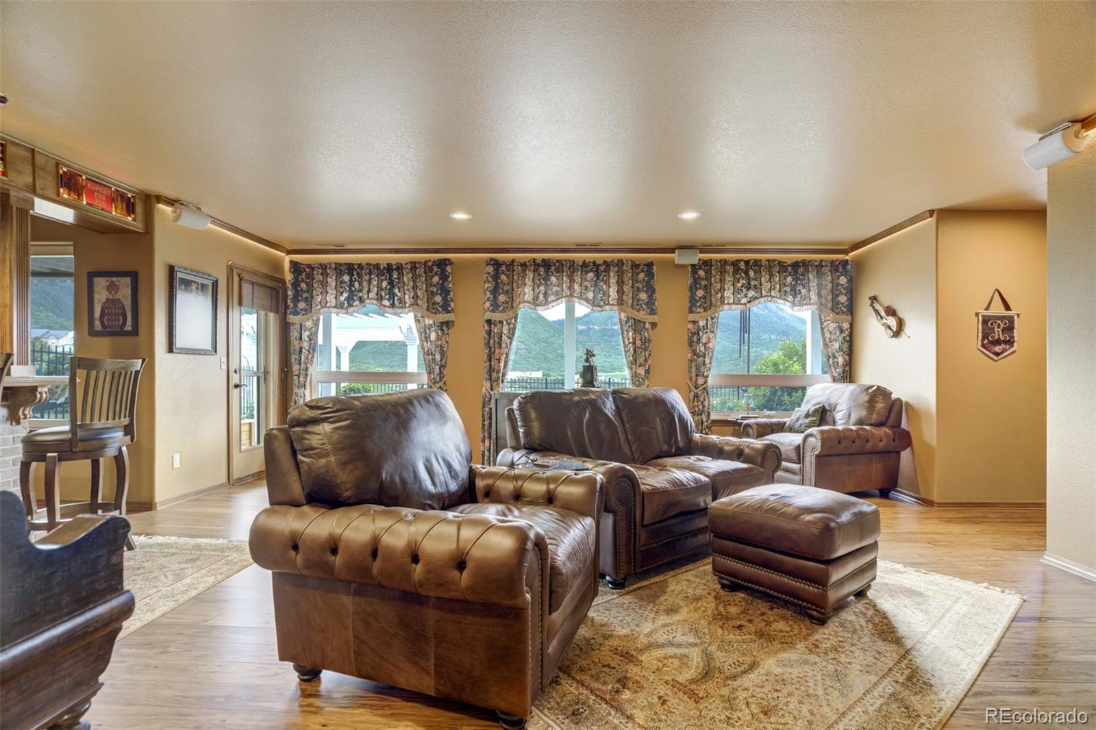 MLS Image #28 for 4170  plateau drive,colorado springs, Colorado