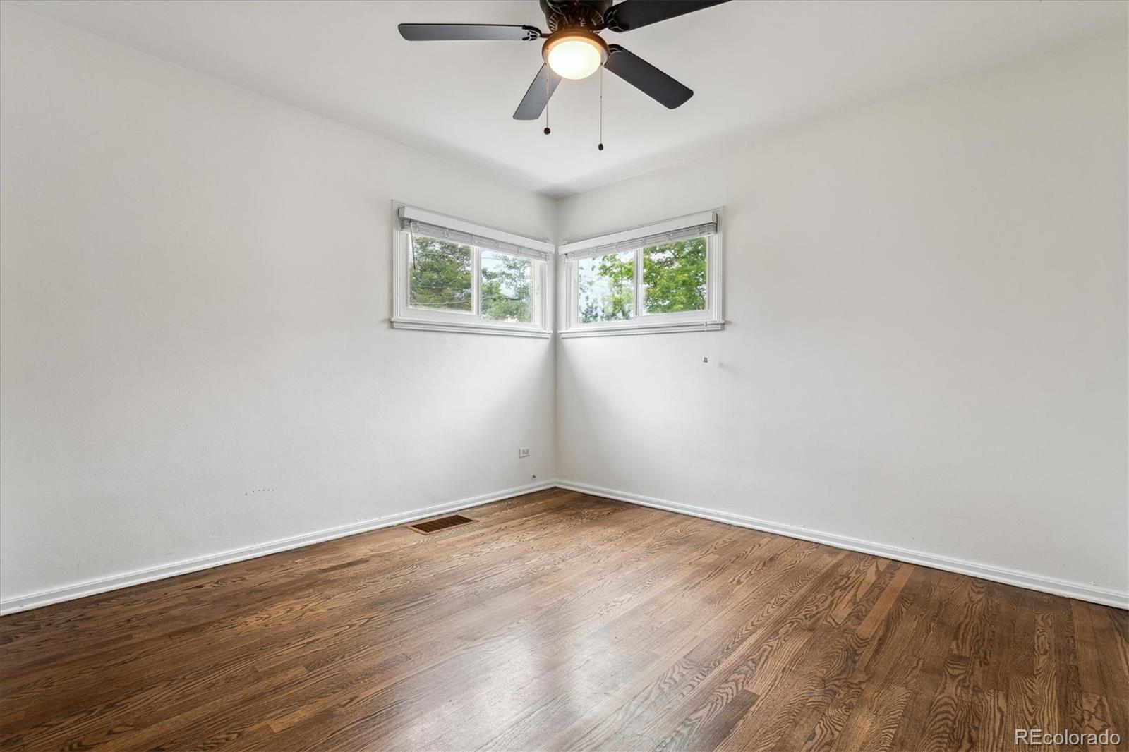 MLS Image #9 for 2731 s pearl street,englewood, Colorado