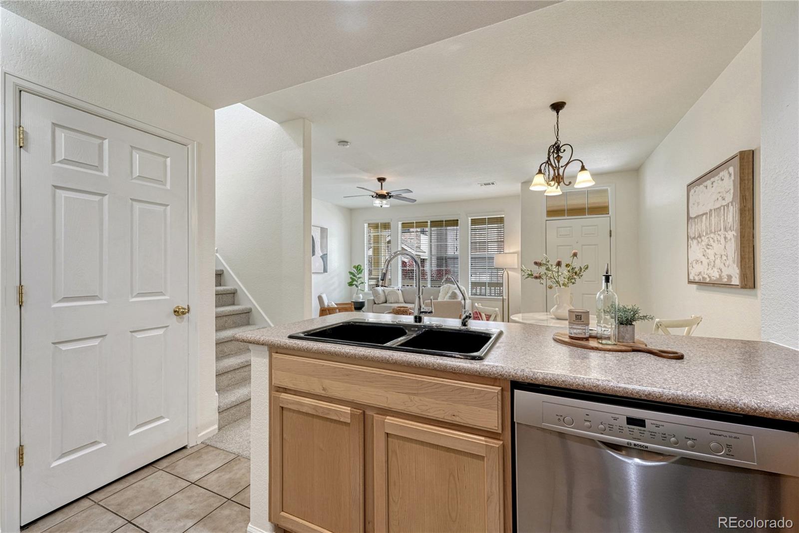 MLS Image #14 for 16051 e geddes drive,aurora, Colorado