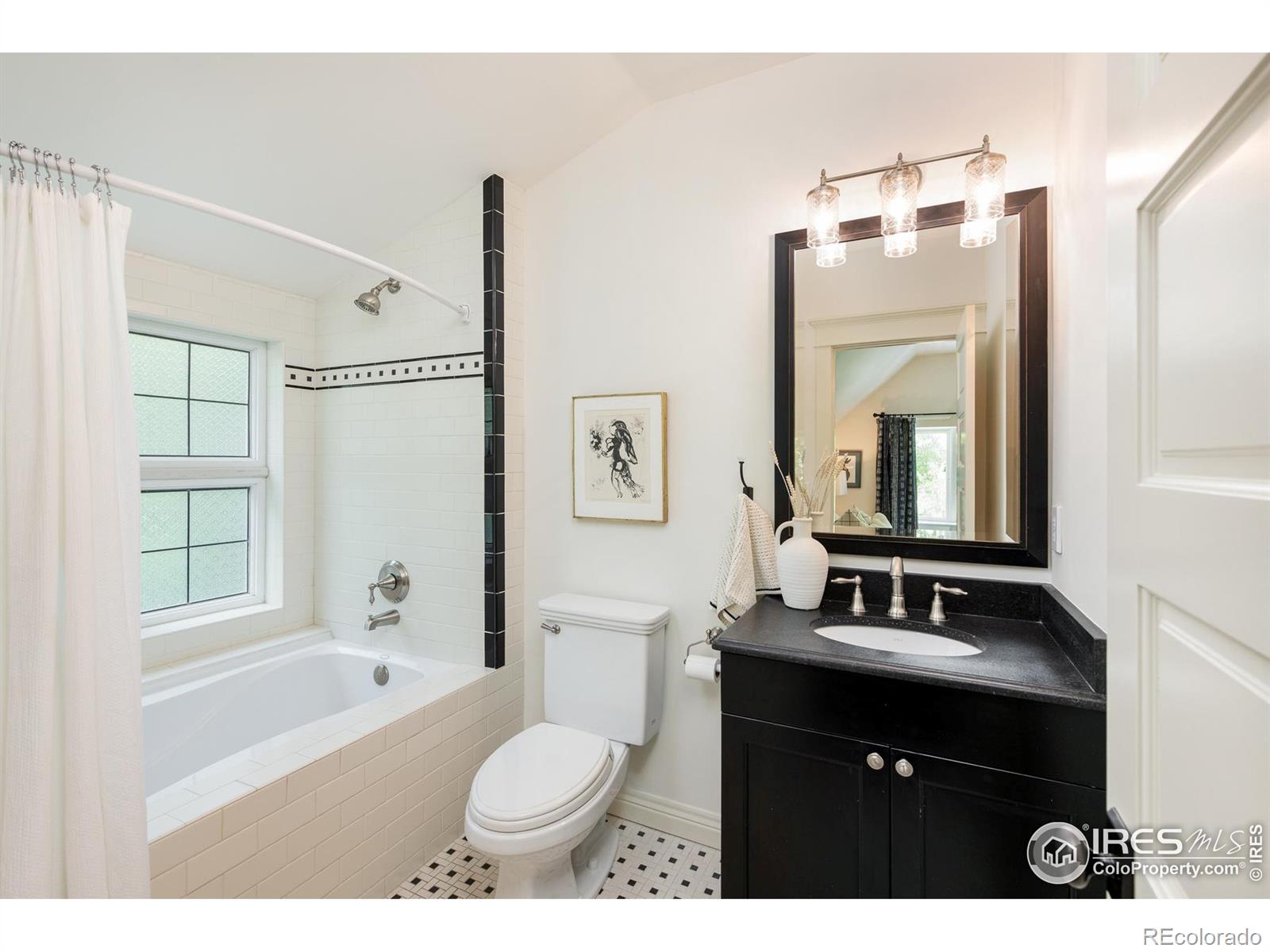MLS Image #19 for 512  marine street,boulder, Colorado
