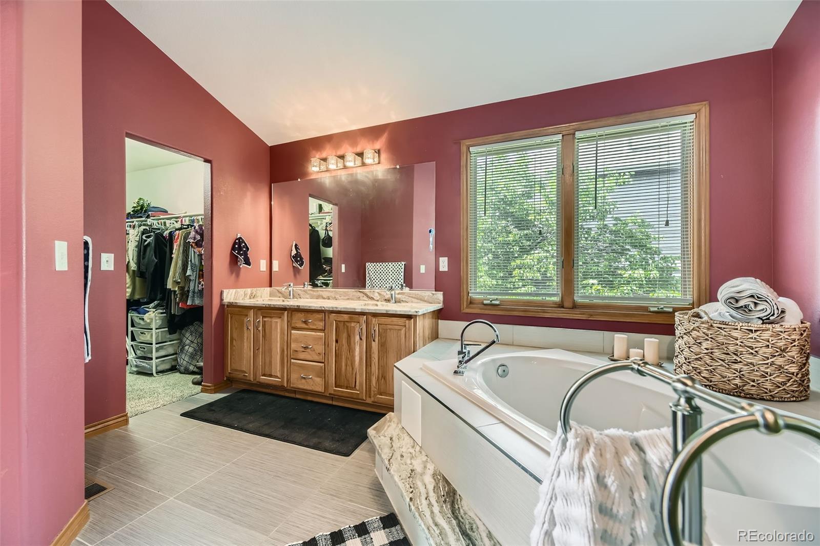 MLS Image #13 for 6588 s oak circle,littleton, Colorado