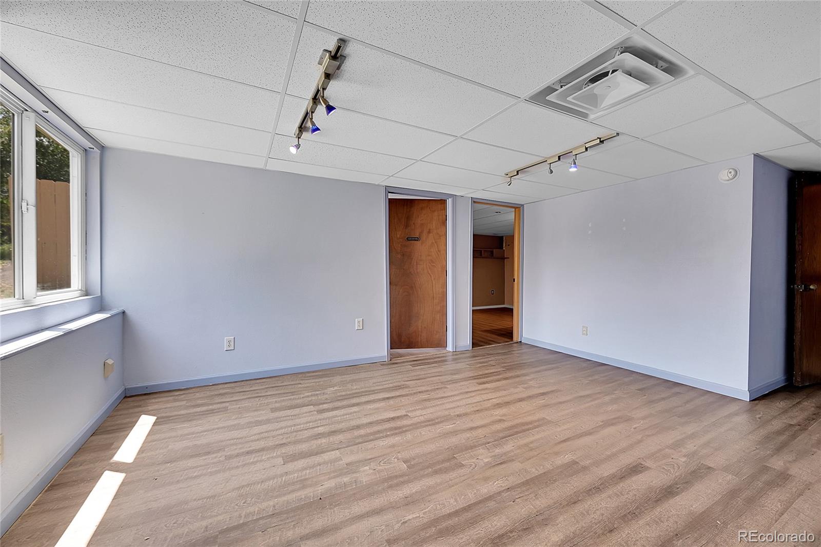 MLS Image #18 for 3145 s bryant street,sheridan, Colorado
