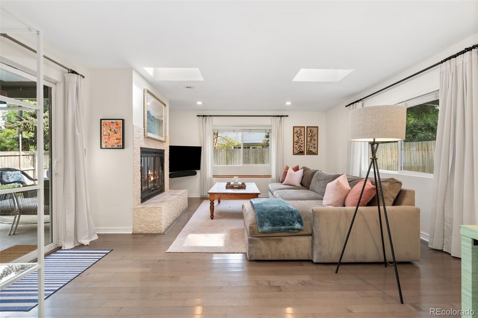 MLS Image #11 for 7092 e mexico avenue,denver, Colorado