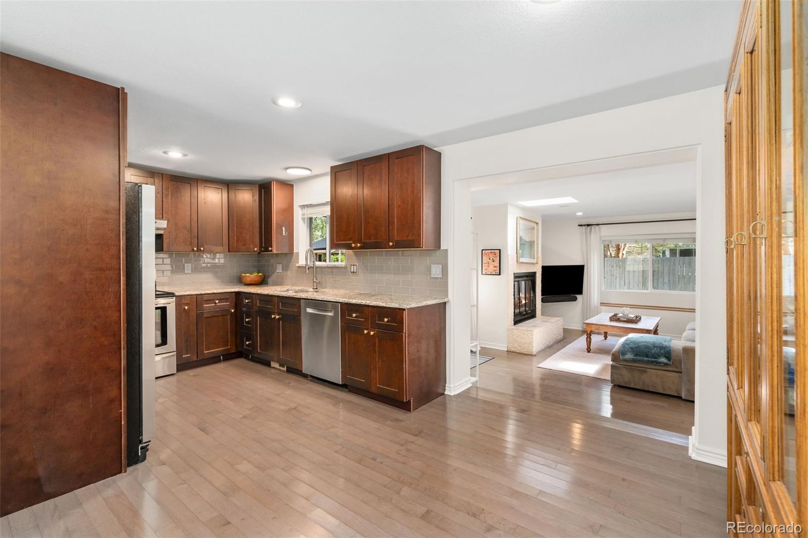 MLS Image #7 for 7092 e mexico avenue,denver, Colorado