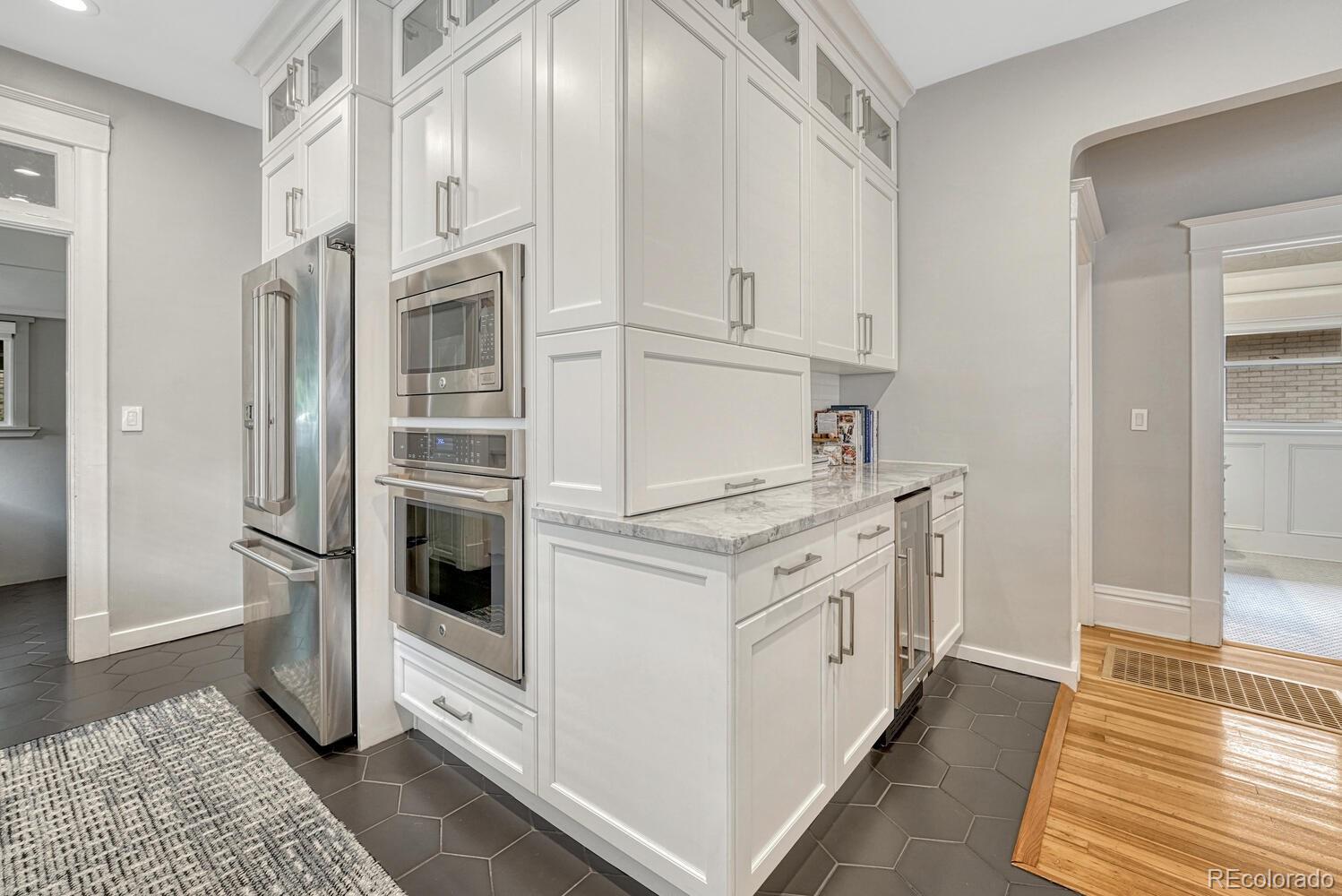 MLS Image #16 for 549 n ogden street,denver, Colorado