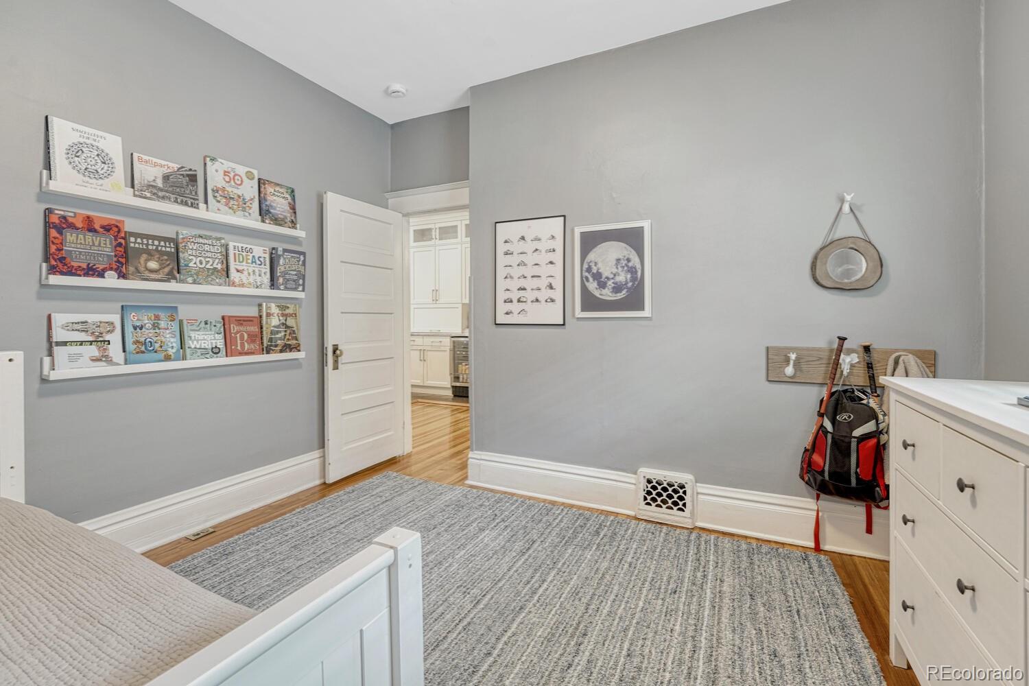 MLS Image #29 for 549 n ogden street,denver, Colorado