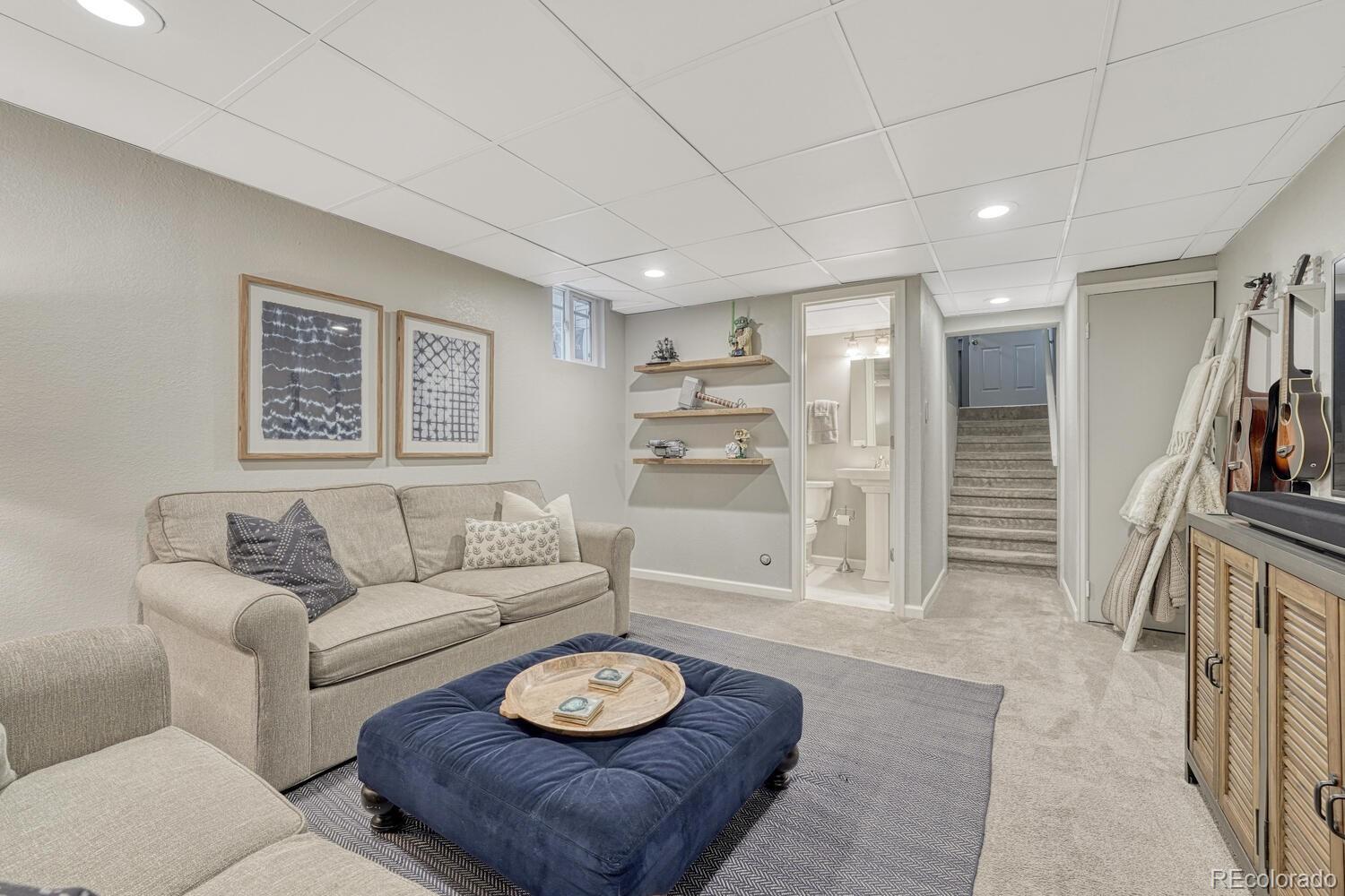 MLS Image #38 for 549 n ogden street,denver, Colorado
