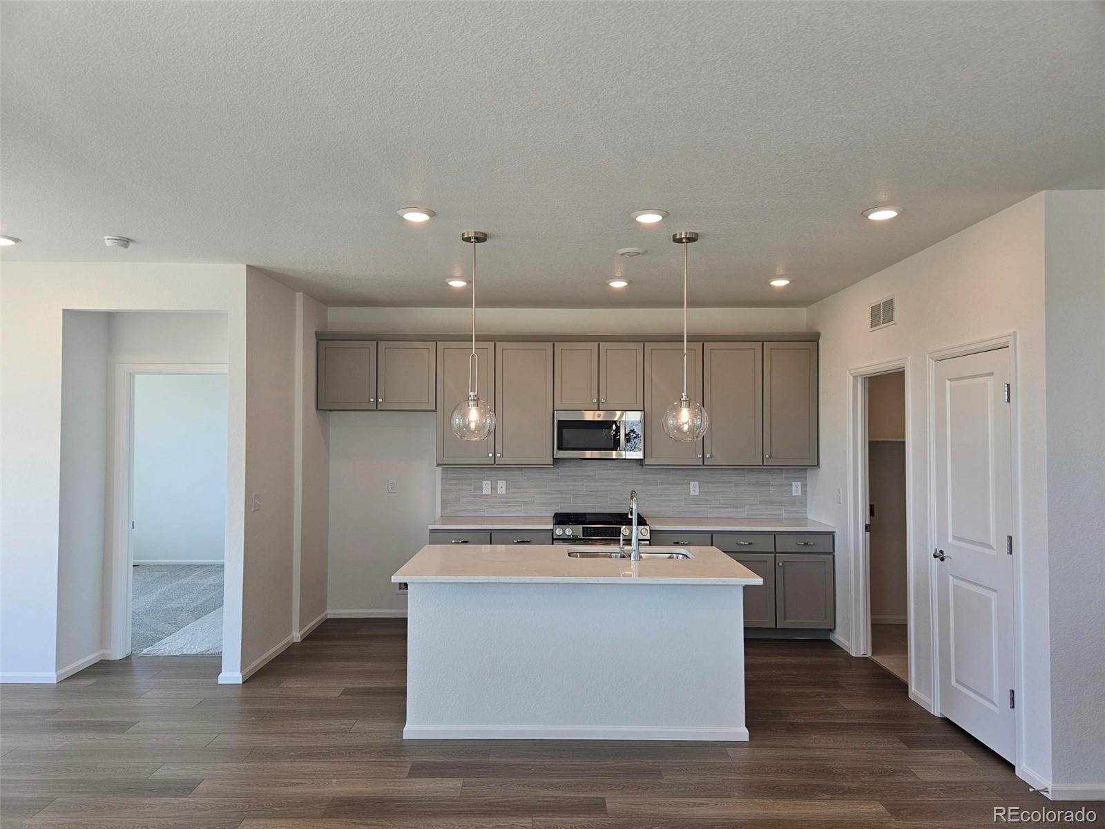 MLS Image #5 for 418  grey rock street,brighton, Colorado