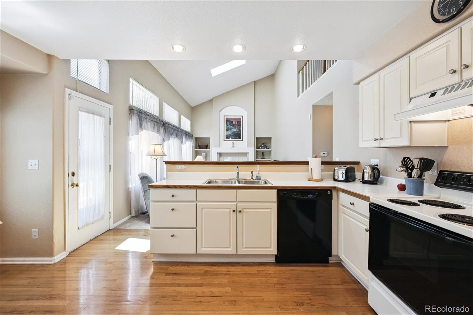 MLS Image #2 for 13362  marion street,thornton, Colorado