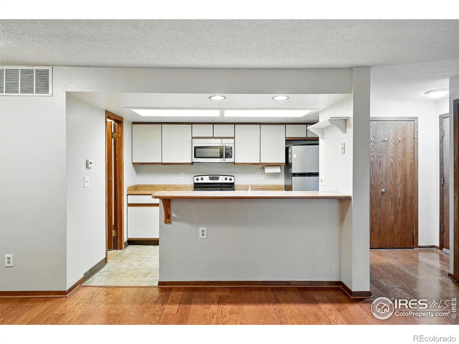 MLS Image #2 for 2960  shadow creek drive,boulder, Colorado