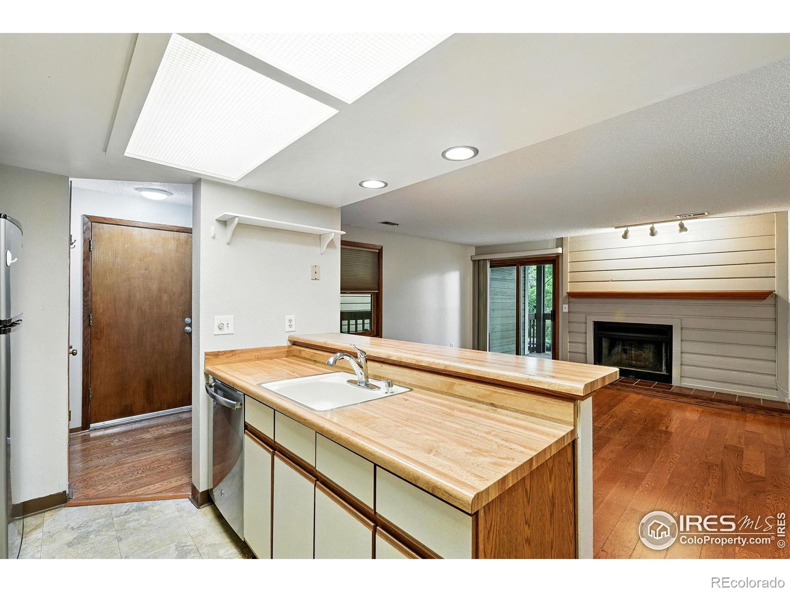 MLS Image #8 for 2960  shadow creek drive,boulder, Colorado