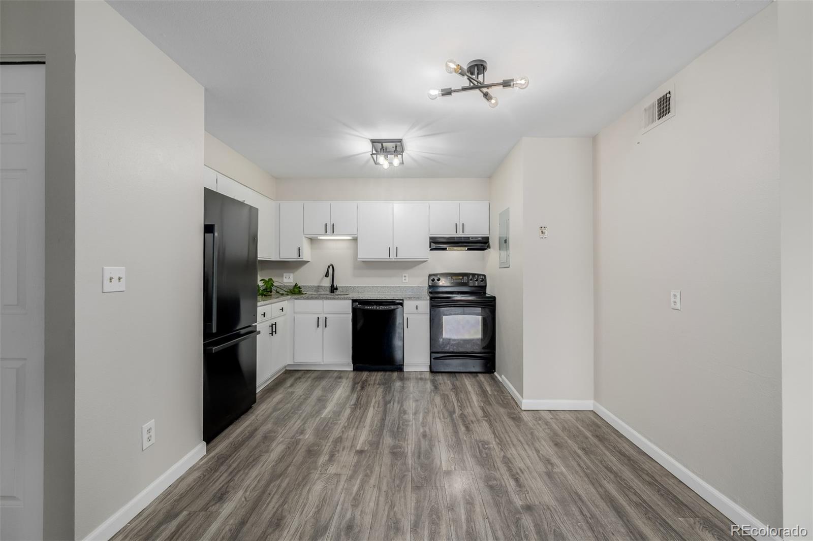 MLS Image #3 for 8843  colorado boulevard,thornton, Colorado