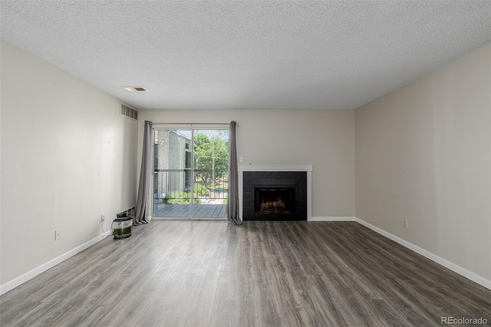 MLS Image #4 for 8843  colorado boulevard,thornton, Colorado
