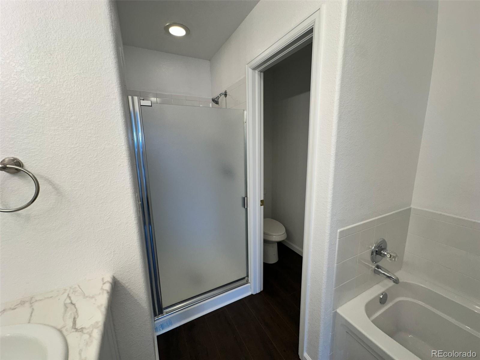 MLS Image #16 for 15555 e 40th avenue,denver, Colorado