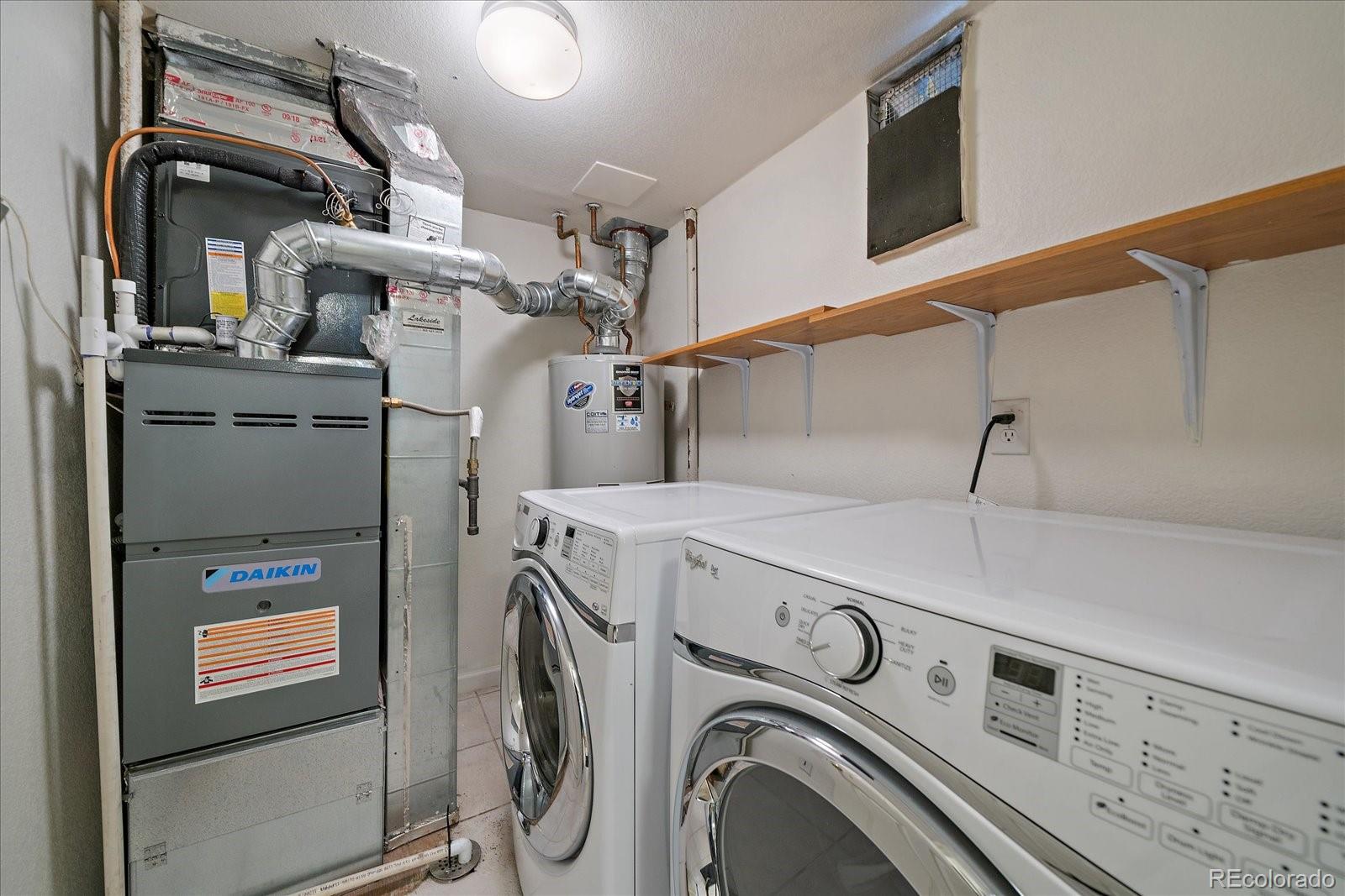 MLS Image #19 for 1521  vine street 101,denver, Colorado