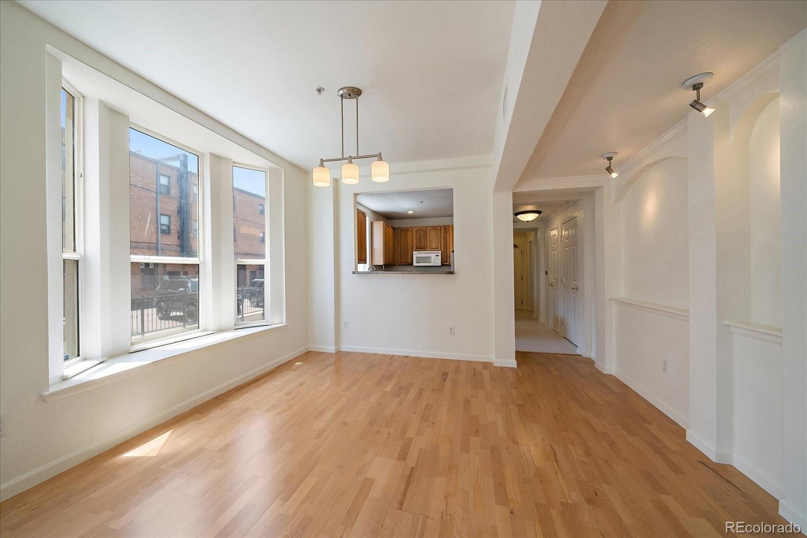 MLS Image #8 for 1521  vine street 101,denver, Colorado