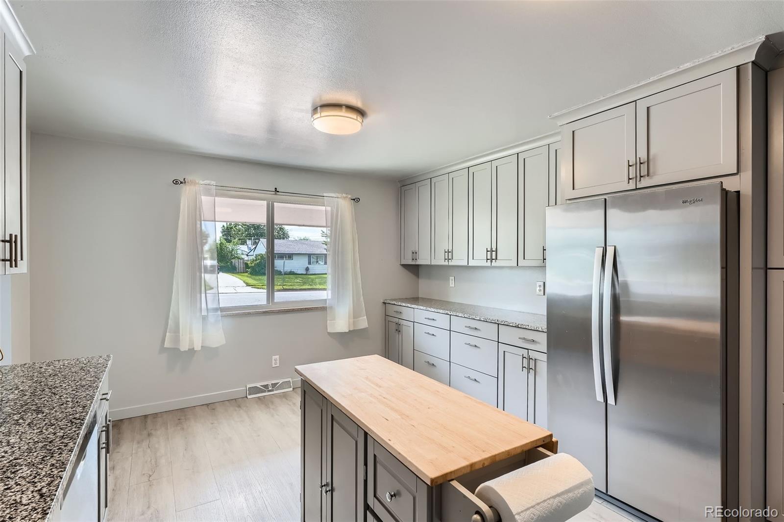 MLS Image #3 for 1785 s zuni street,denver, Colorado