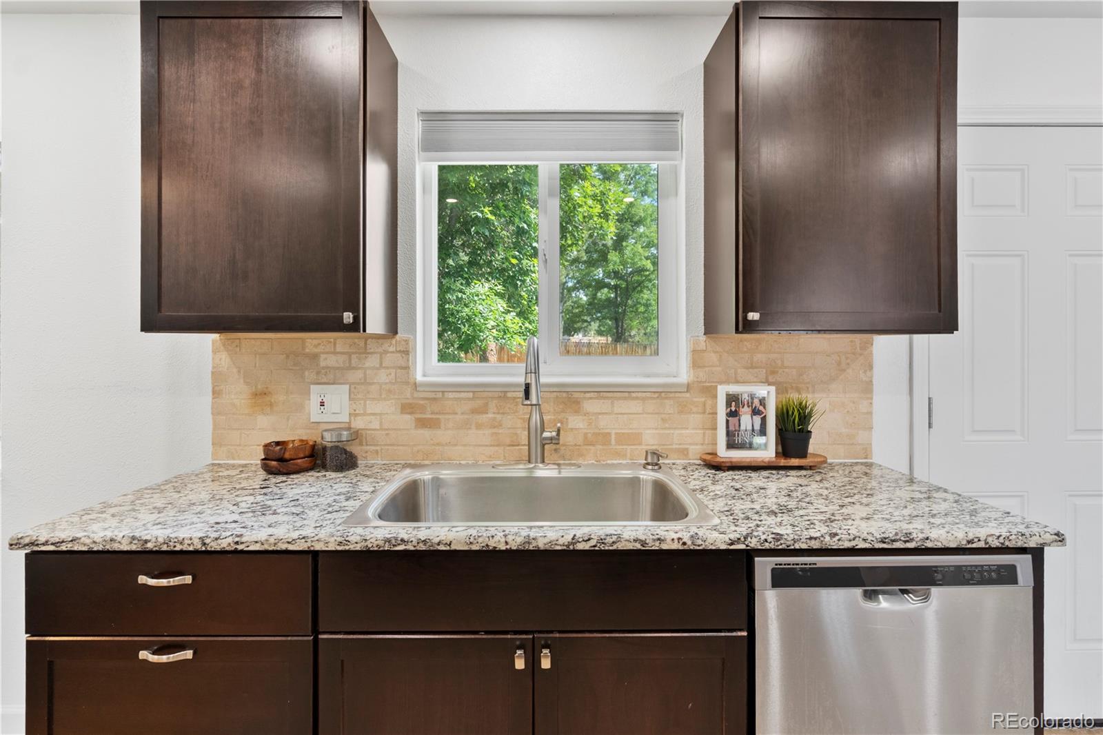 MLS Image #10 for 9123 w arbor avenue,littleton, Colorado