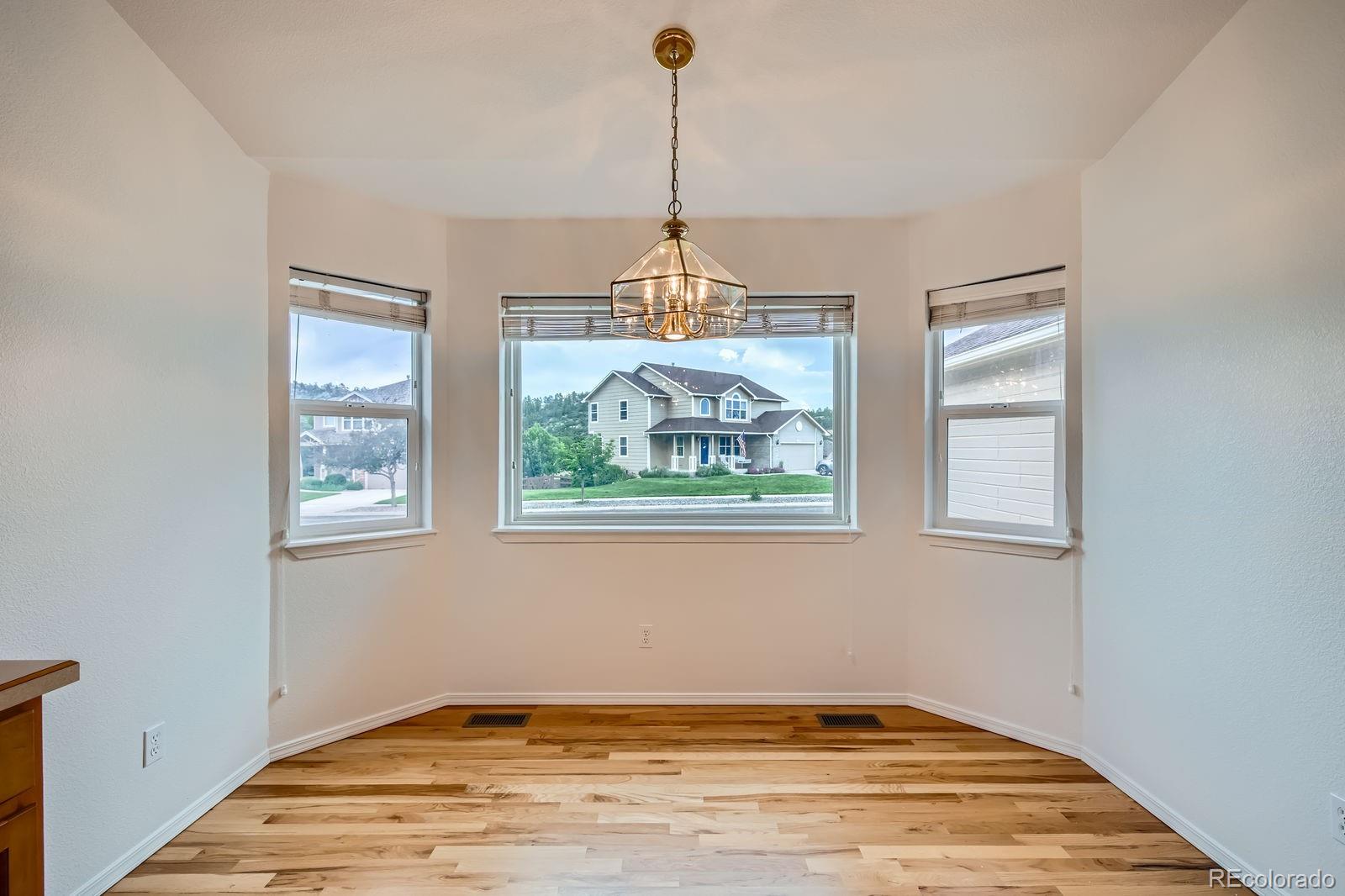 MLS Image #13 for 5570  flag way ,colorado springs, Colorado