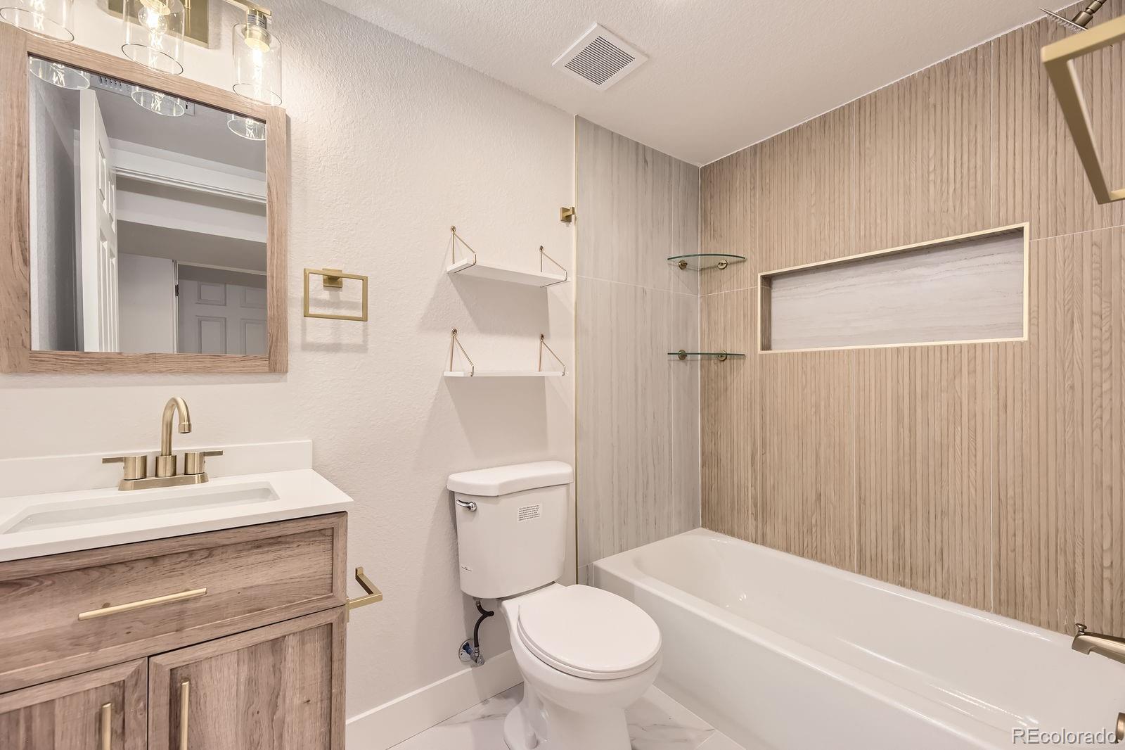 MLS Image #21 for 1640  iola street,aurora, Colorado