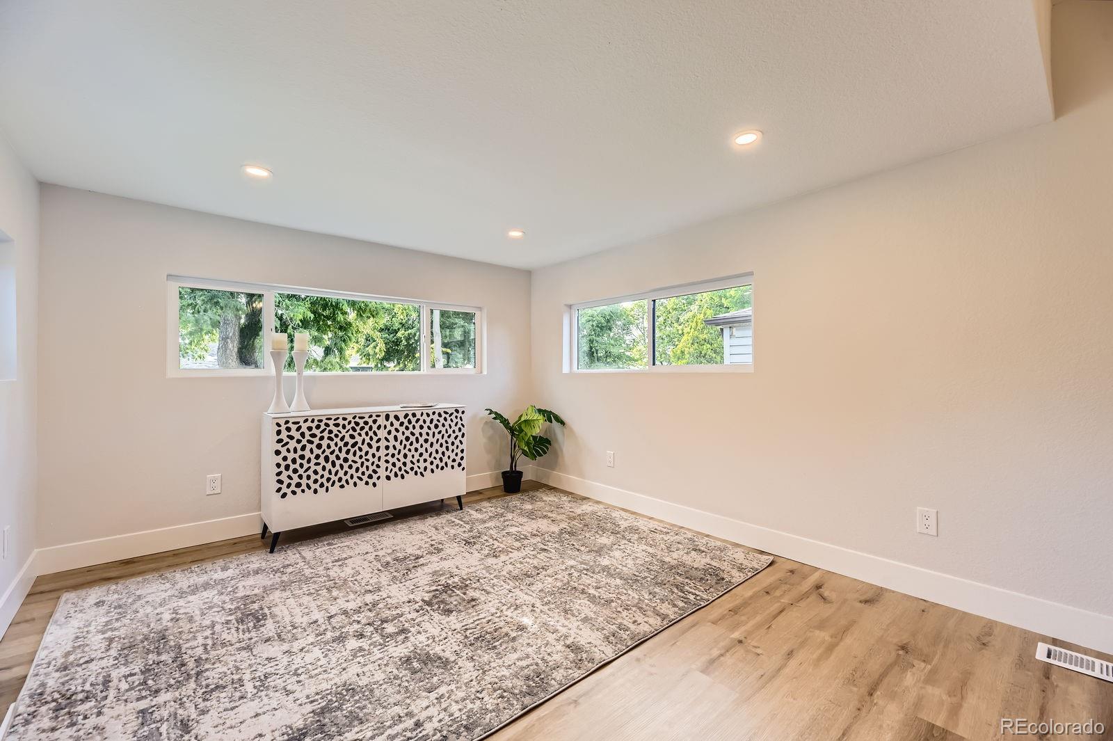 MLS Image #3 for 1640  iola street,aurora, Colorado