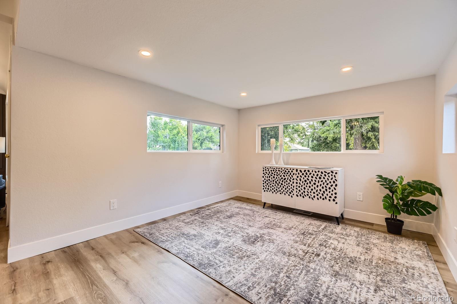 MLS Image #4 for 1640  iola street,aurora, Colorado