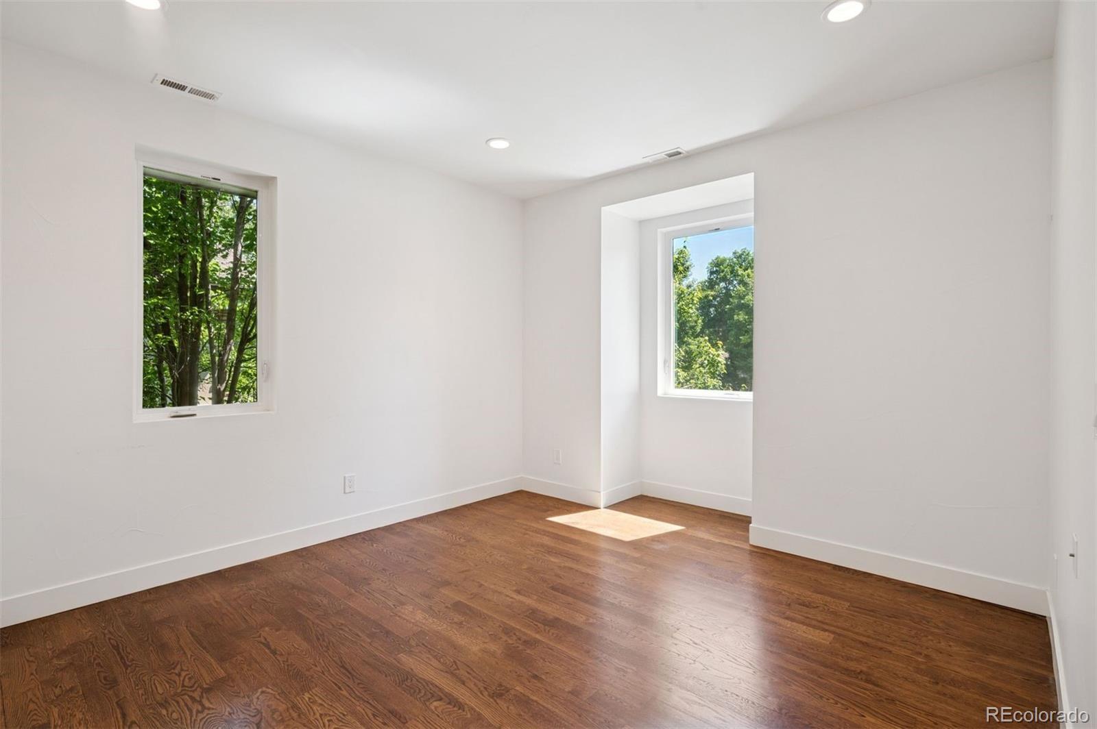 MLS Image #21 for 2377 s humboldt street,denver, Colorado